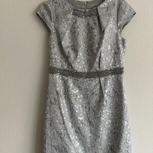 NWT Carmen Marc Valvo Platinum Beaded Sheath Dress 6 – $565 Retail!